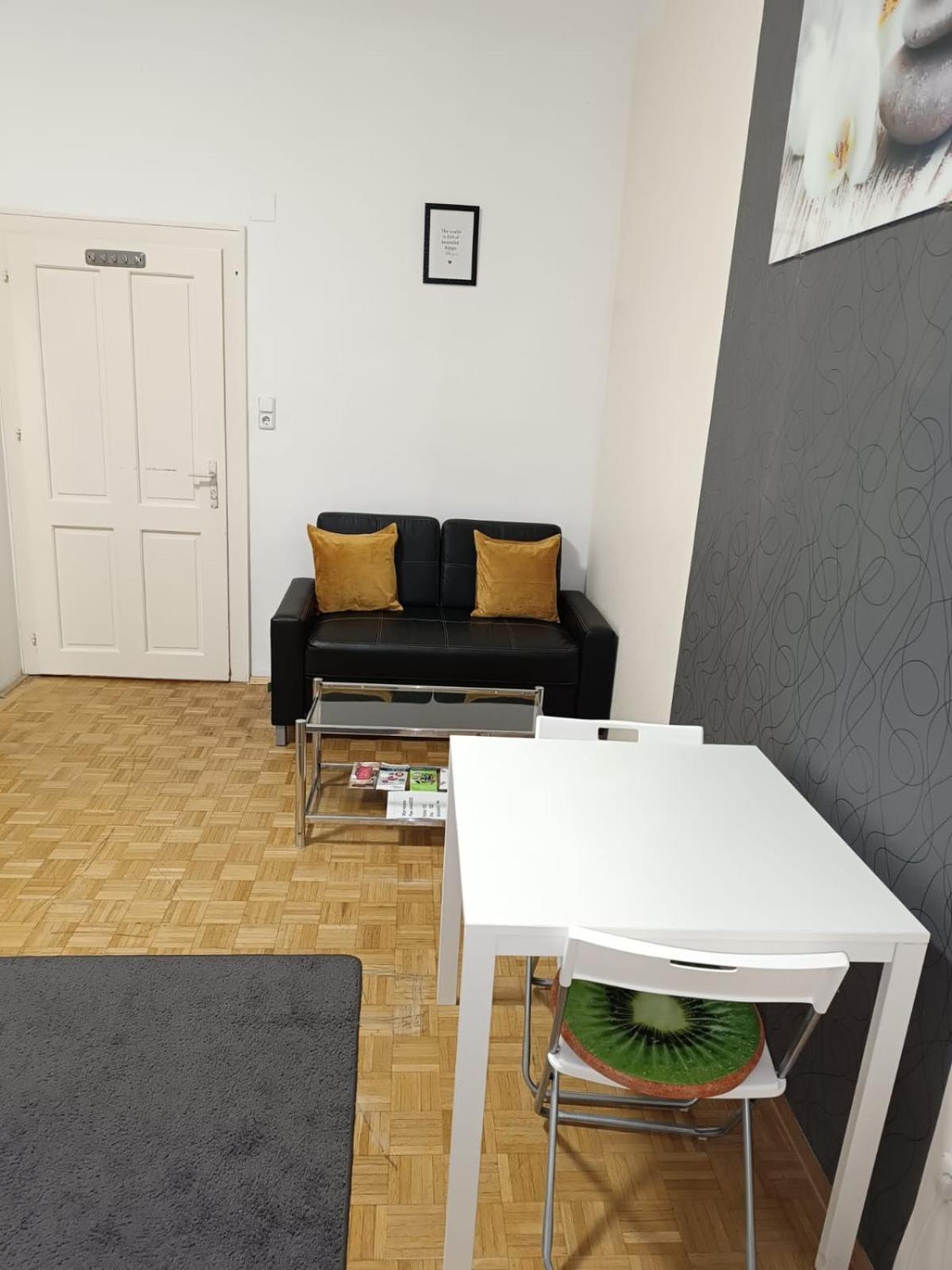 Wohnung In Der Naehe Wiener Stadthalle Und Zentrum 9 Kültér fotó